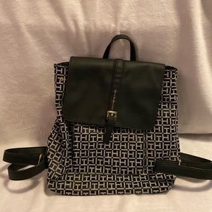 Tommy Hilfiger backpack with adjustable straps.Monogrammed blue & black.